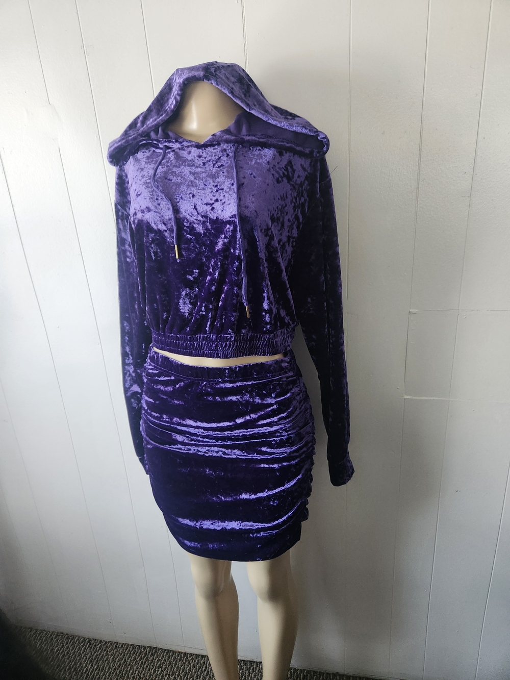SHEIN Purple Velvet Ruched Skirt Set with Hooded Crop Top Size Large